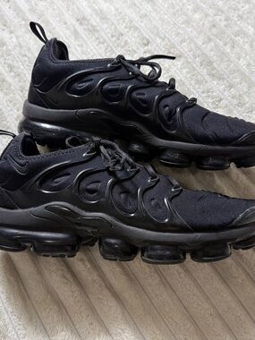Nike Air VaporMax Plus Triple Black Low Top Sneakers 924453-004 2018 Men'sSZ10,5